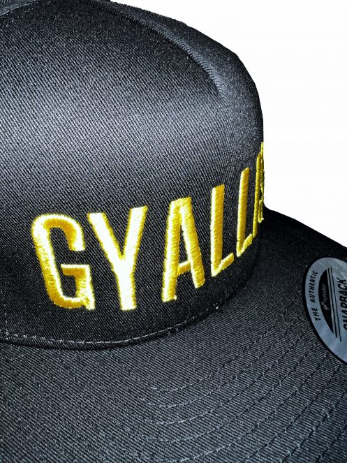 Gyaliss Black snapback - Image 4